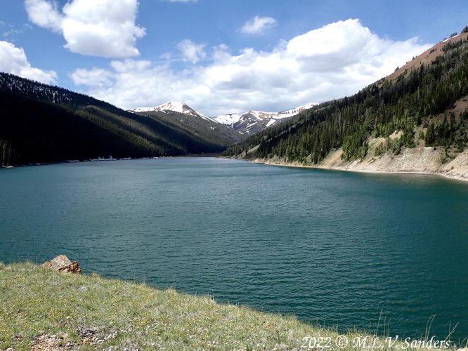 Middle Piney Lake with Wyoming Peak and Coffin Peak in the background.